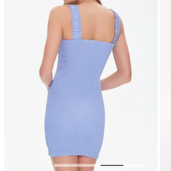 Forever 21 Blue smocked mini dress size Large women’s thick shoulder straps - Picture 5 of 7